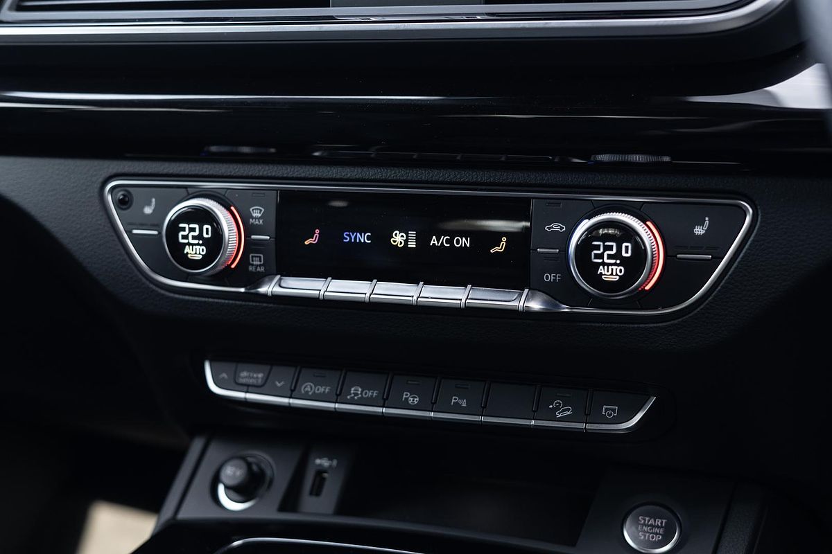 2023 Audi Q5 45 TFSI Dynamic Black FY
