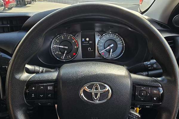 2021 Toyota Hilux SR GUN126R 4X4