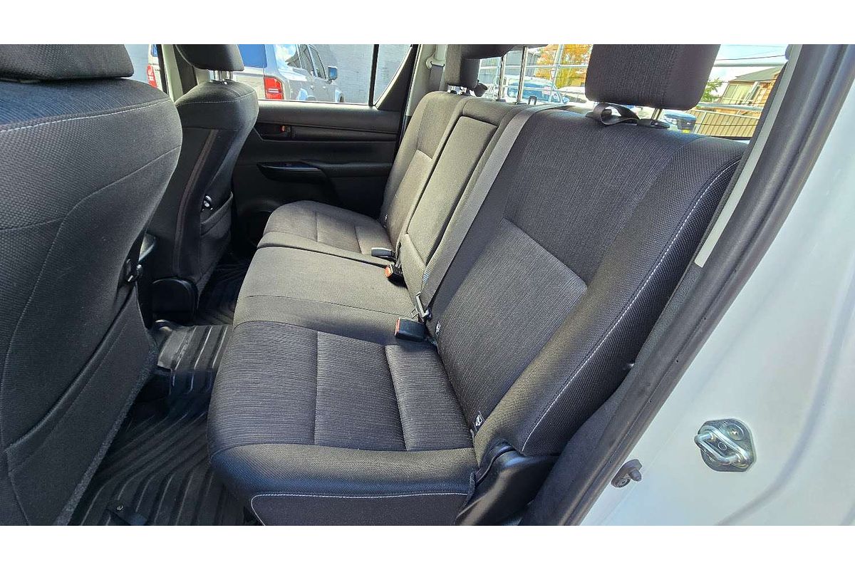 2021 Toyota Hilux SR GUN126R 4X4