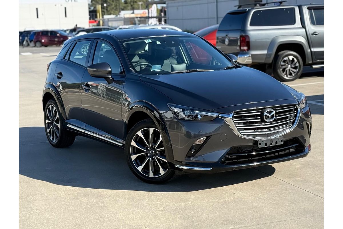 2022 Mazda CX-3 sTouring DK