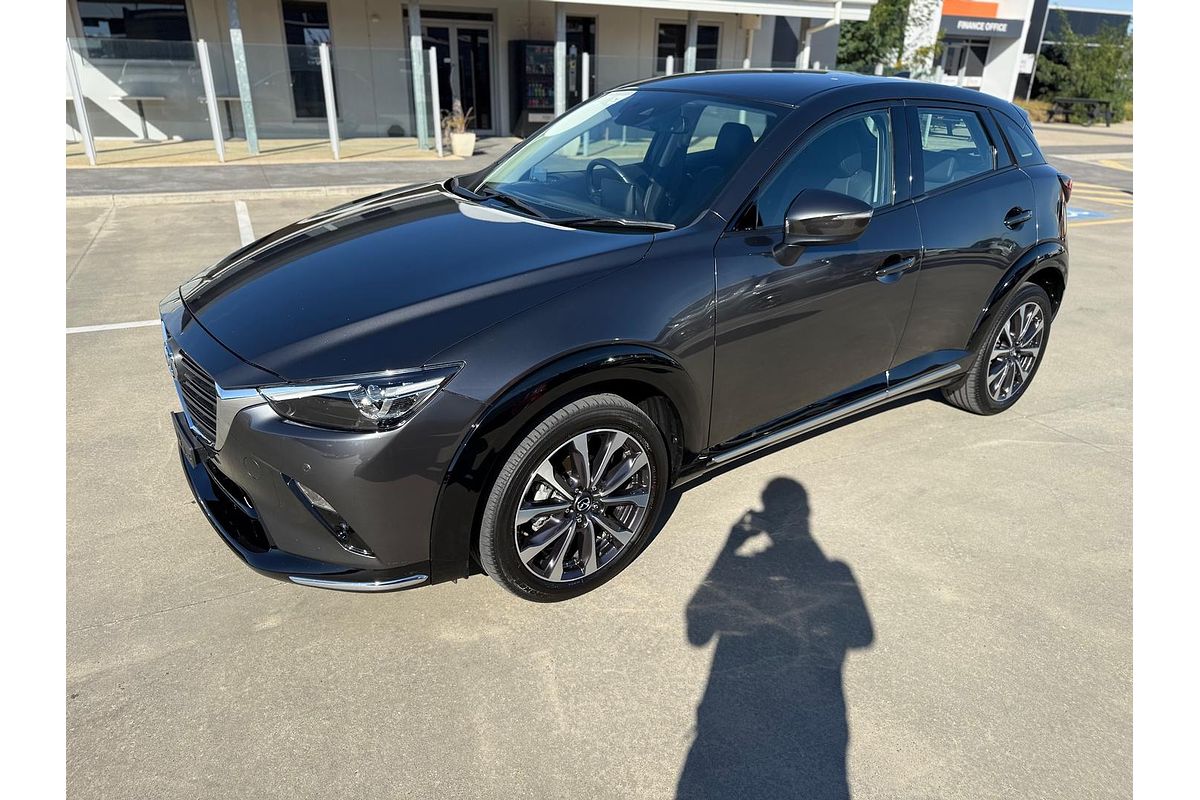 2022 Mazda CX-3 sTouring DK