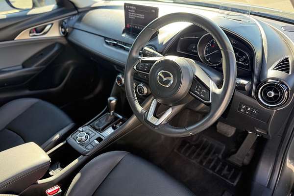 2022 Mazda CX-3 sTouring DK