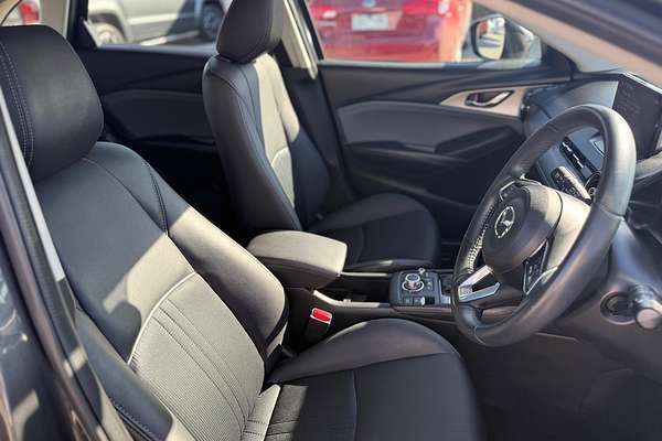 2022 Mazda CX-3 sTouring DK