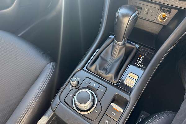2022 Mazda CX-3 sTouring DK