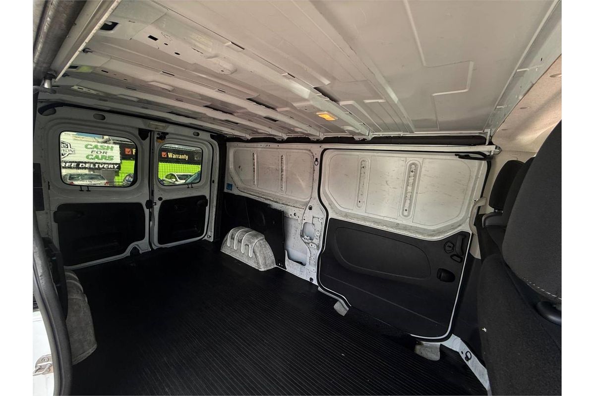 2021 Mitsubishi EXPRESS GLX LWB (MULTIMEDIA/NAVI) SN MY22