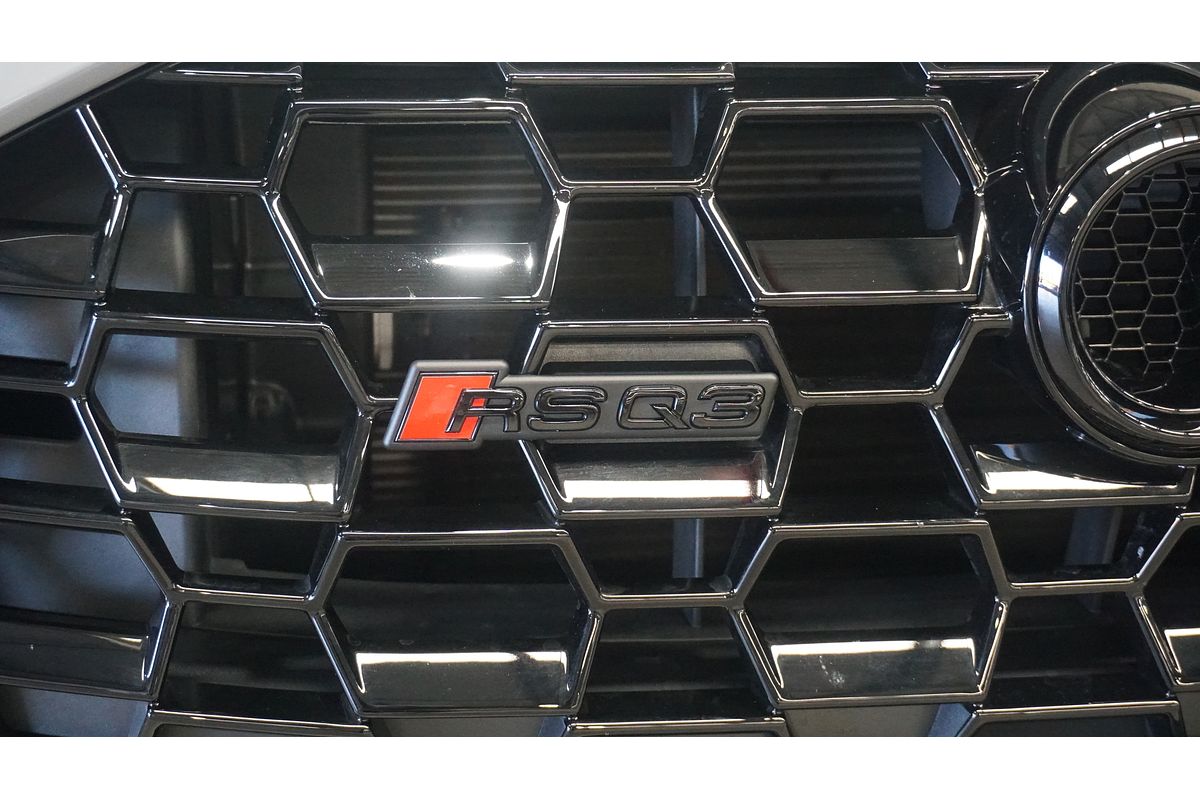 2023 Audi RS Q3 F3
