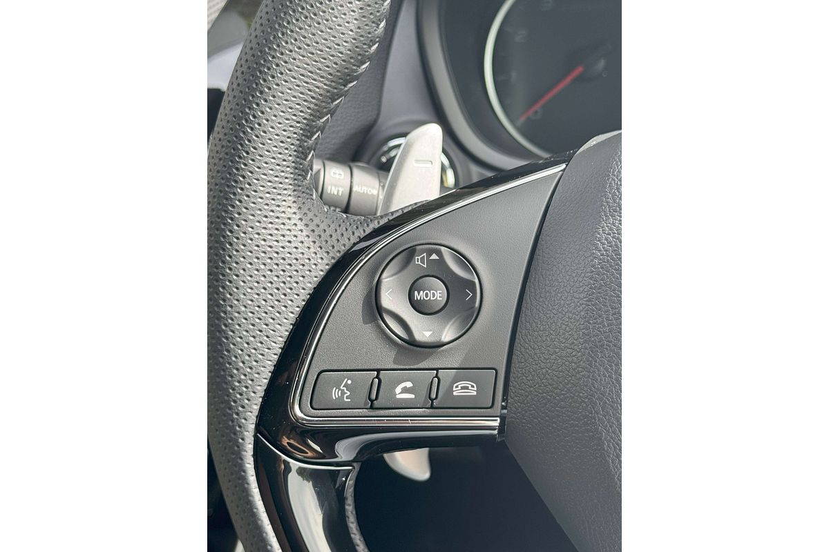 2024 Mitsubishi Eclipse Cross LS Black Edition YB