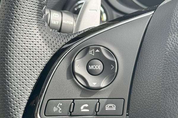 2024 Mitsubishi Eclipse Cross LS Black Edition YB
