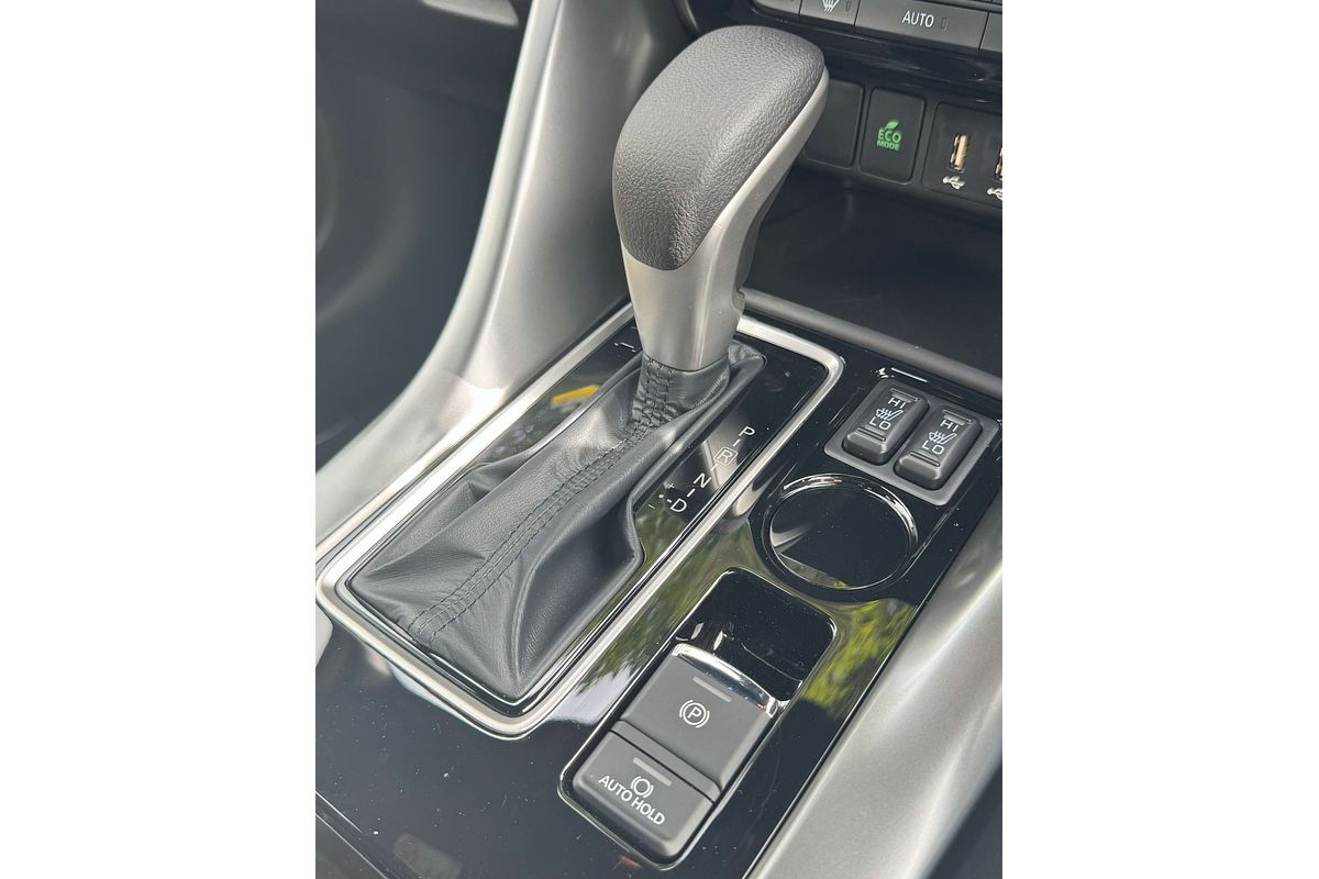 2024 Mitsubishi Eclipse Cross LS Black Edition YB