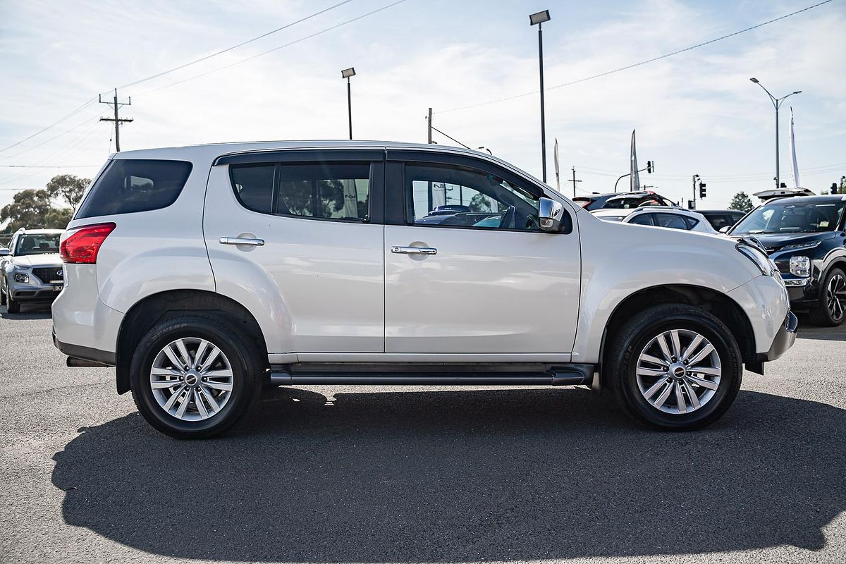 2015 Isuzu MU-X LS-U