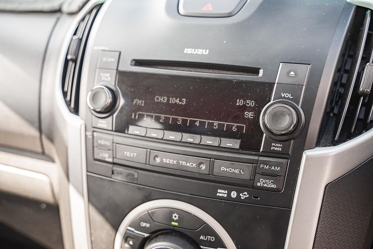 2015 Isuzu MU-X LS-U