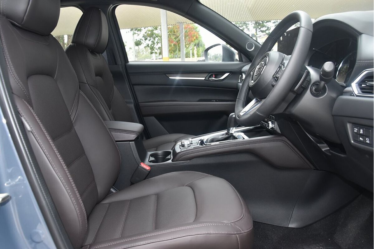 2025 Mazda CX-5 G35 Akera KF Series
