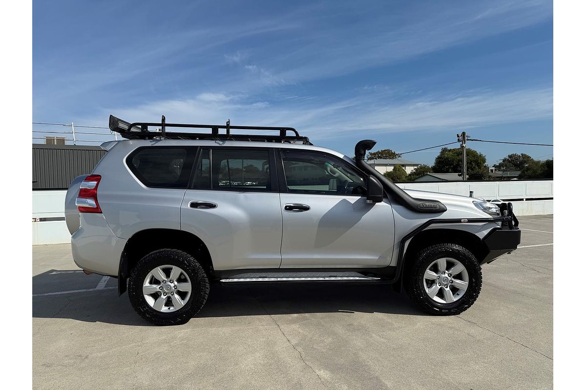 2017 Toyota Landcruiser Prado GX GDJ150R