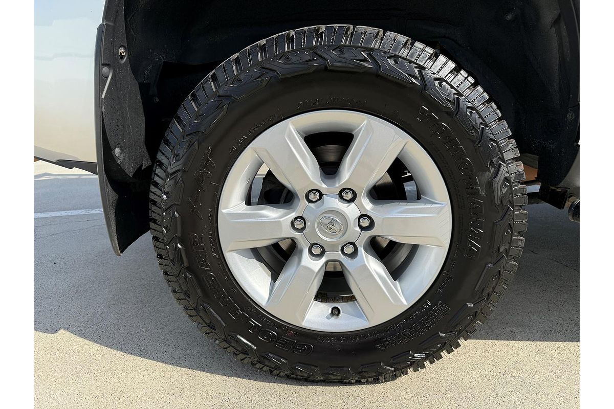 2017 Toyota Landcruiser Prado GX GDJ150R