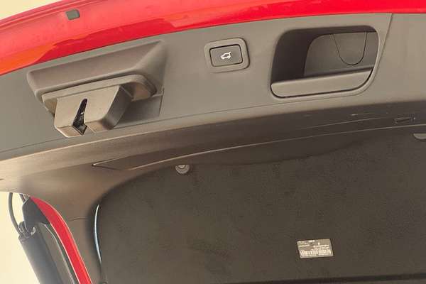 2022 Jaguar E-PACE P250 R-Dynamic S X540