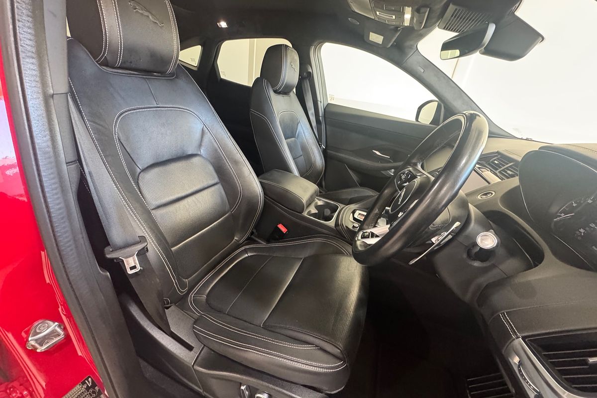 2022 Jaguar E-PACE P250 R-Dynamic S X540
