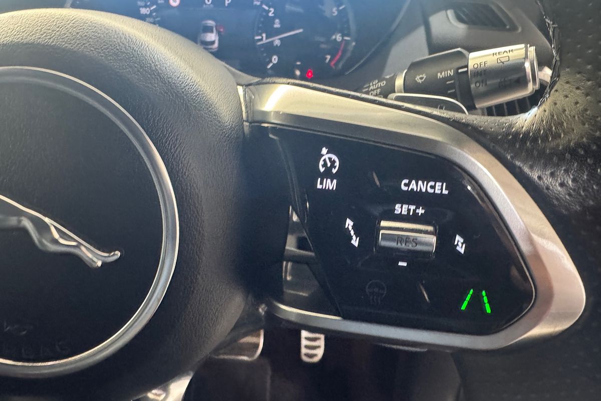 2022 Jaguar E-PACE P250 R-Dynamic S X540
