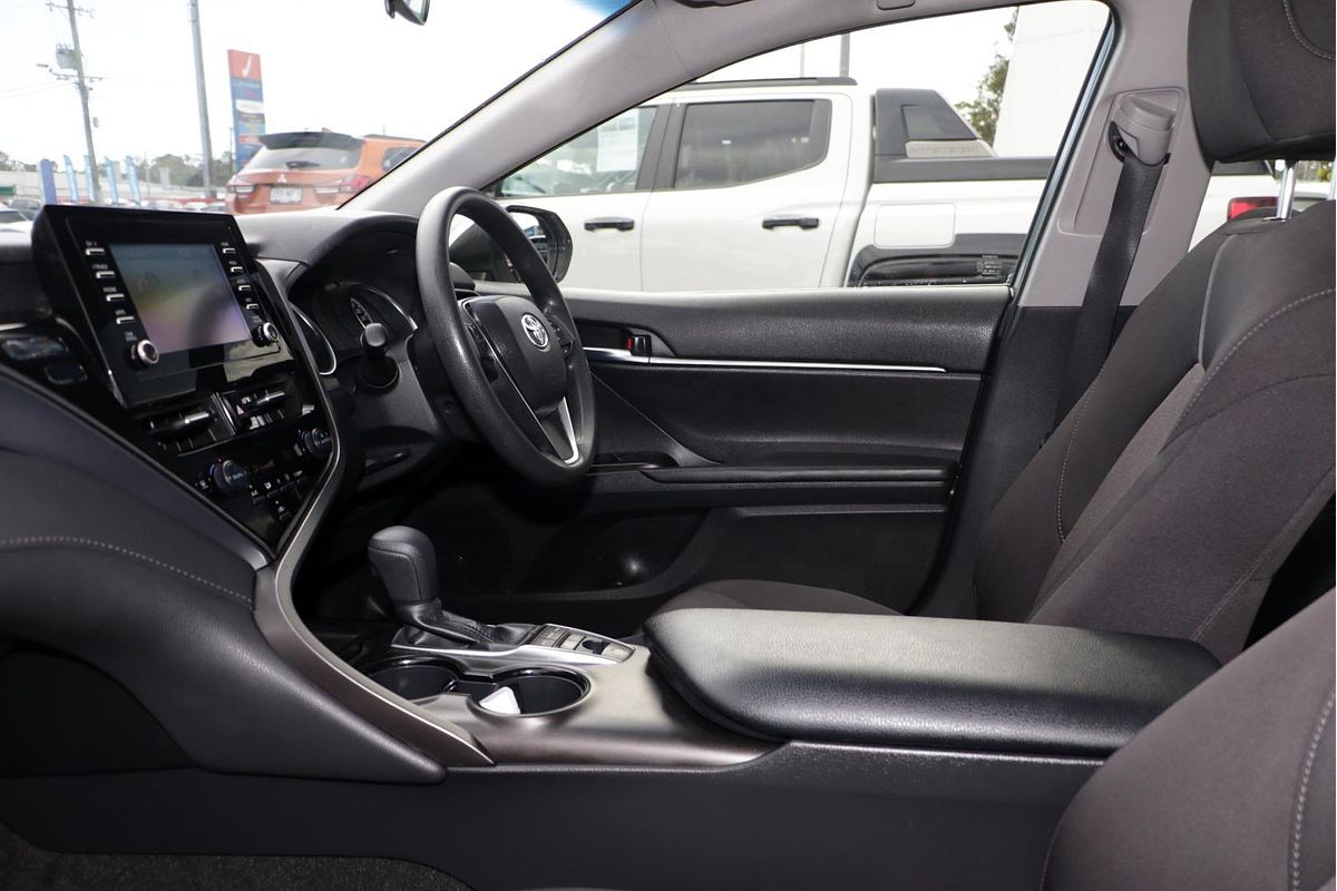 2022 Toyota Camry Ascent AXVH70R