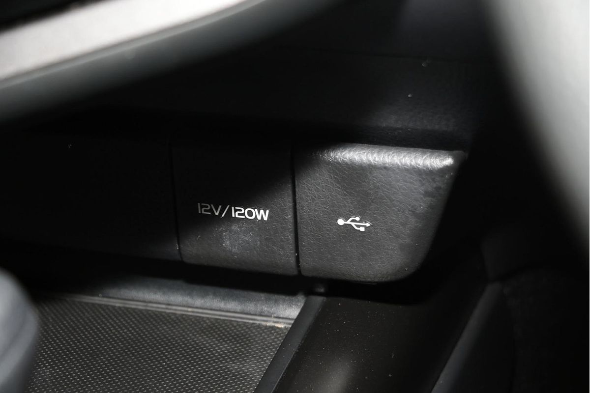 2022 Toyota Camry Ascent AXVH70R