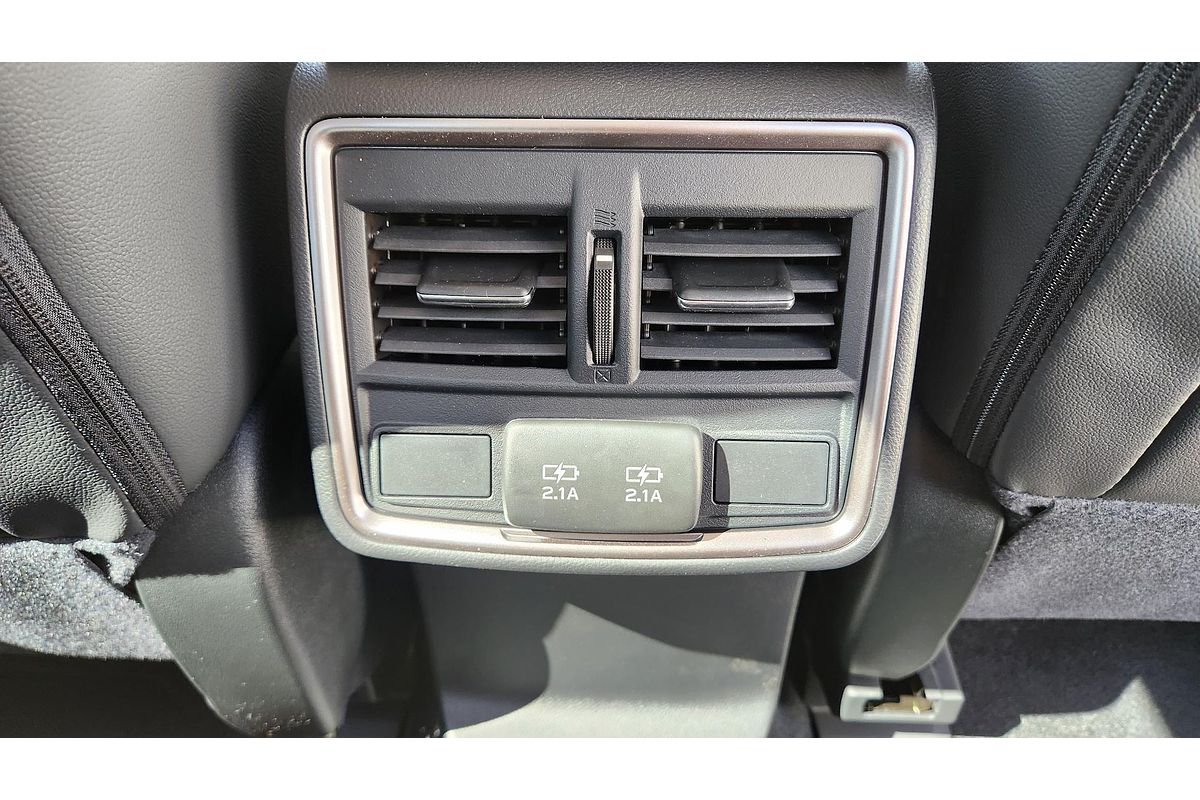 2025 Subaru Forester 2.5i Luxury Special Edition S5