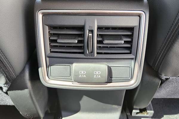 2025 Subaru Forester 2.5i Luxury Special Edition S5
