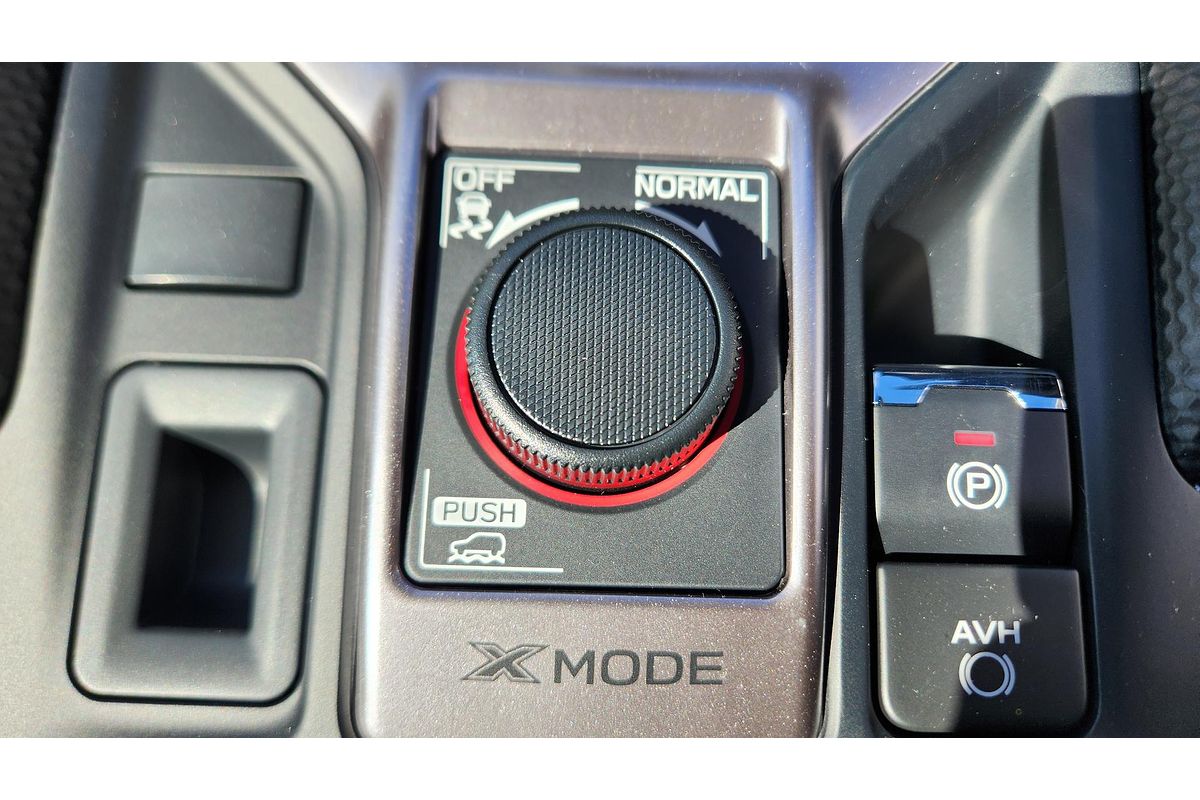 2025 Subaru Forester 2.5i Luxury Special Edition S5