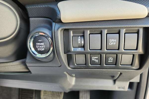 2025 Subaru Forester 2.5i Luxury Special Edition S5