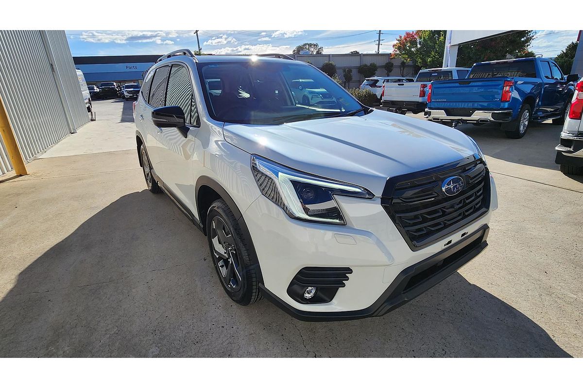 2025 Subaru Forester STI Sport S5