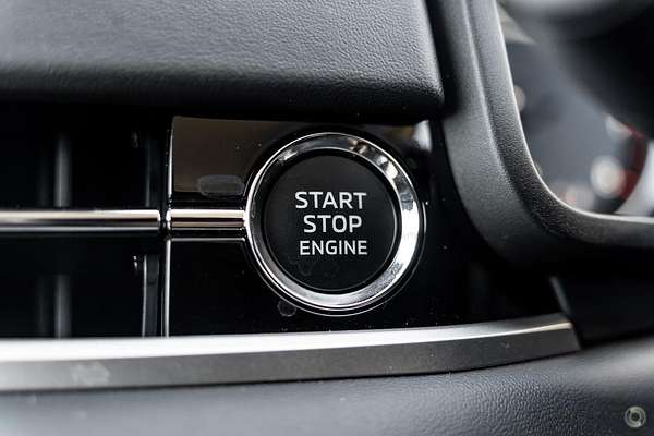 2024 Mitsubishi Outlander ES ZM
