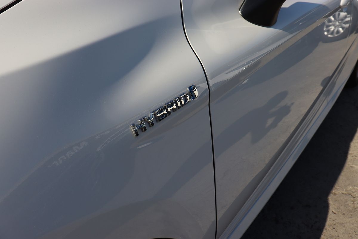 2021 Toyota Camry Ascent AXVH70R