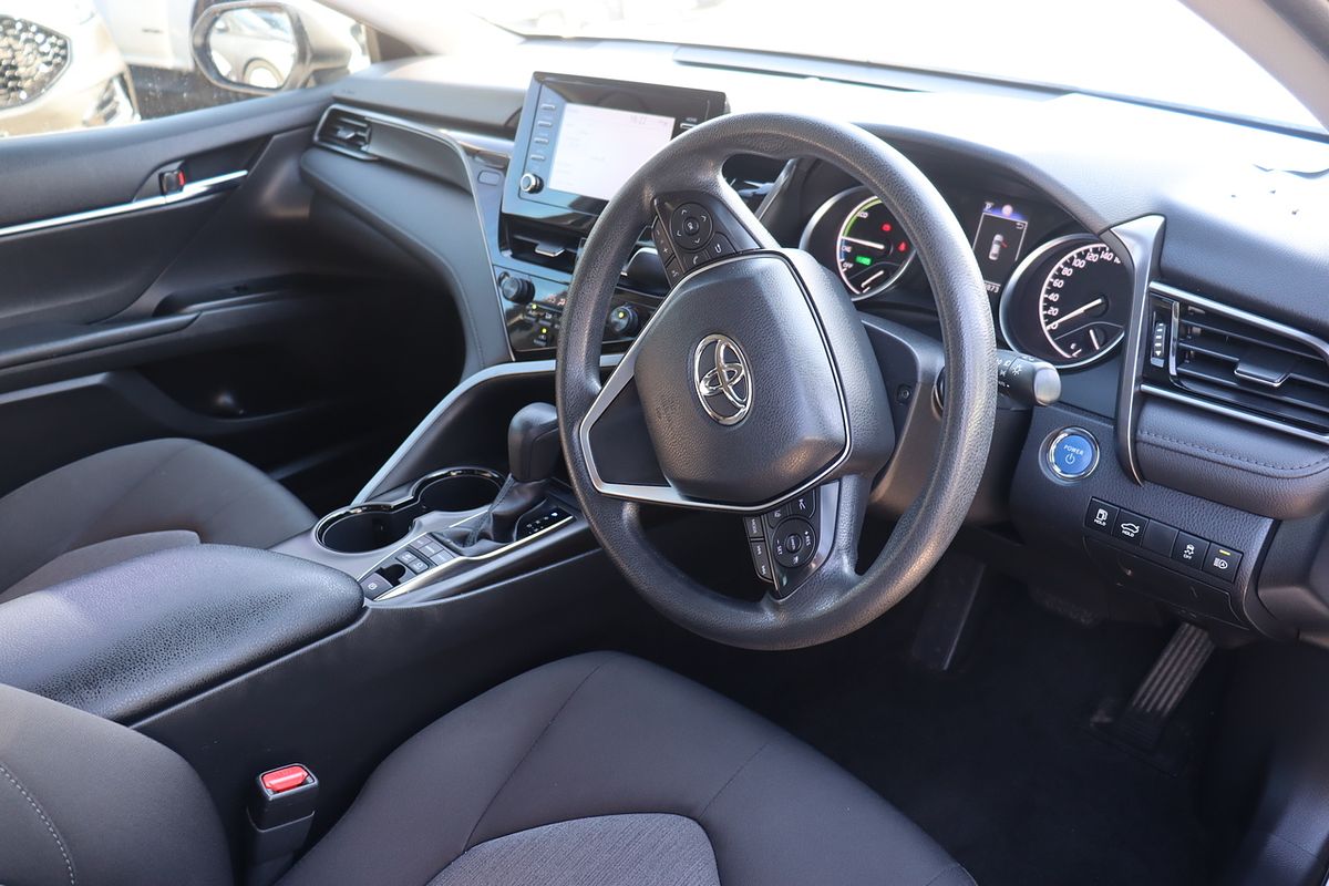 2021 Toyota Camry Ascent AXVH70R