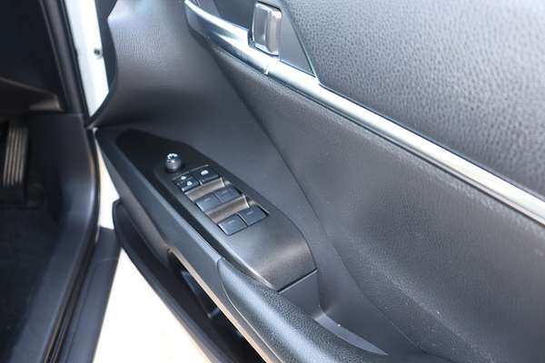2021 Toyota Camry Ascent AXVH70R