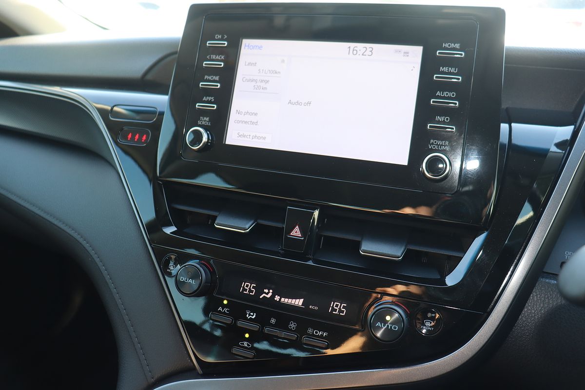 2021 Toyota Camry Ascent AXVH70R