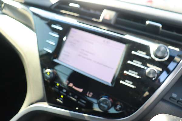 2018 Toyota Camry Ascent AXVH71R