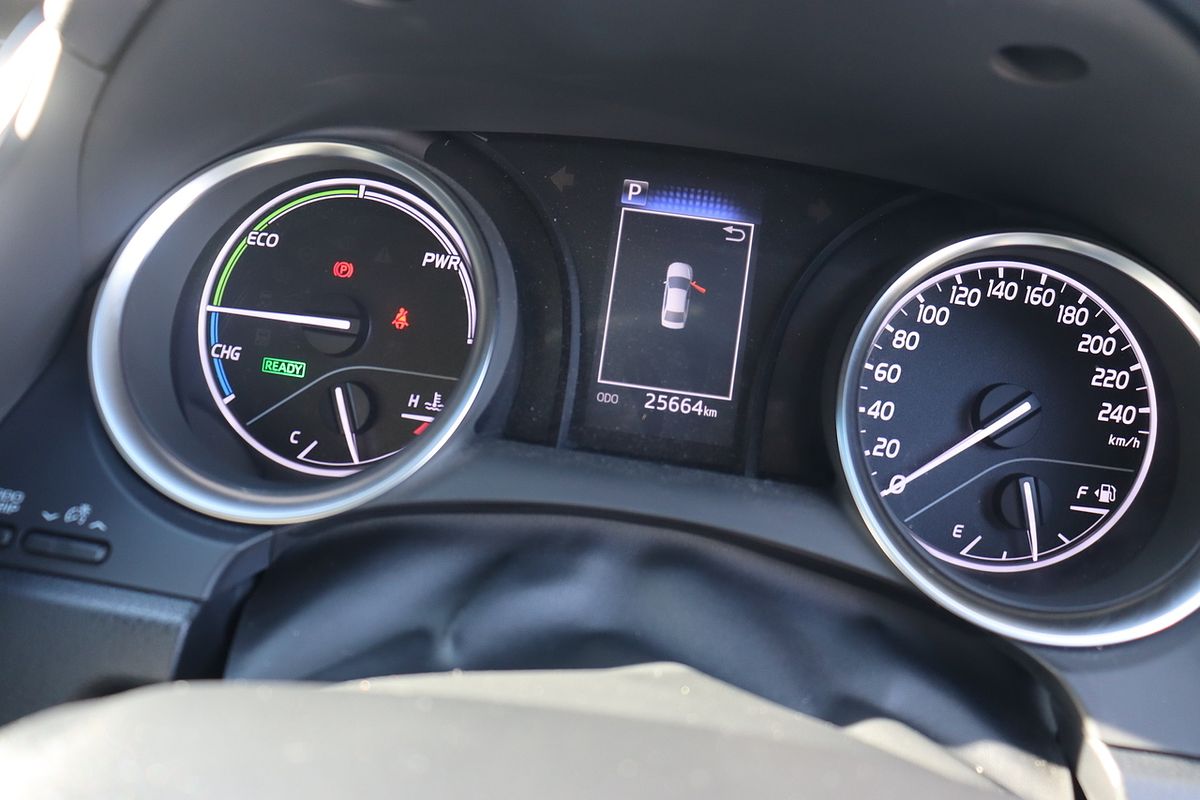 2018 Toyota Camry Ascent AXVH71R
