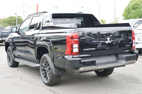 2024 Mitsubishi Triton GSR MV 4X4