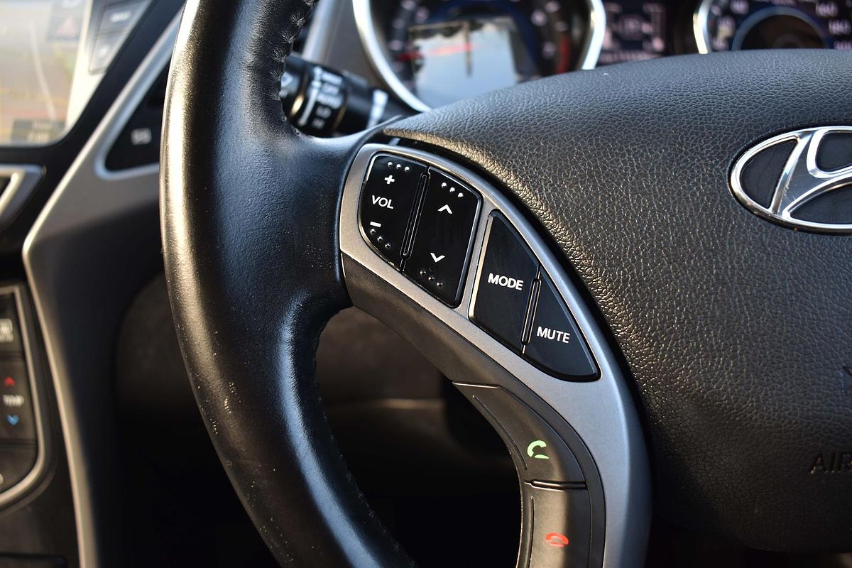 2015 Hyundai Elantra Premium MD3