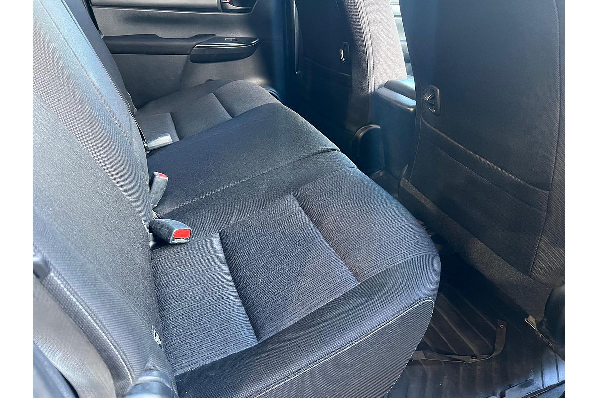 2021 Toyota Hilux SR GUN126R 4X4