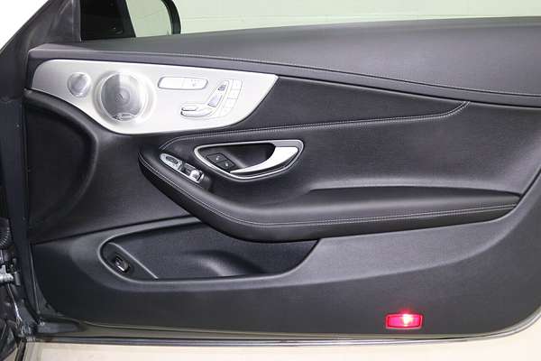 2017 Mercedes-Benz C-Class C300 C205