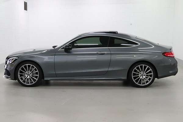 2017 Mercedes-Benz C-Class C300 C205