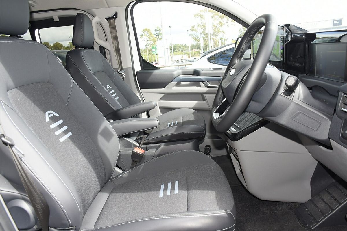 2024 Ford Tourneo Active AV SWB