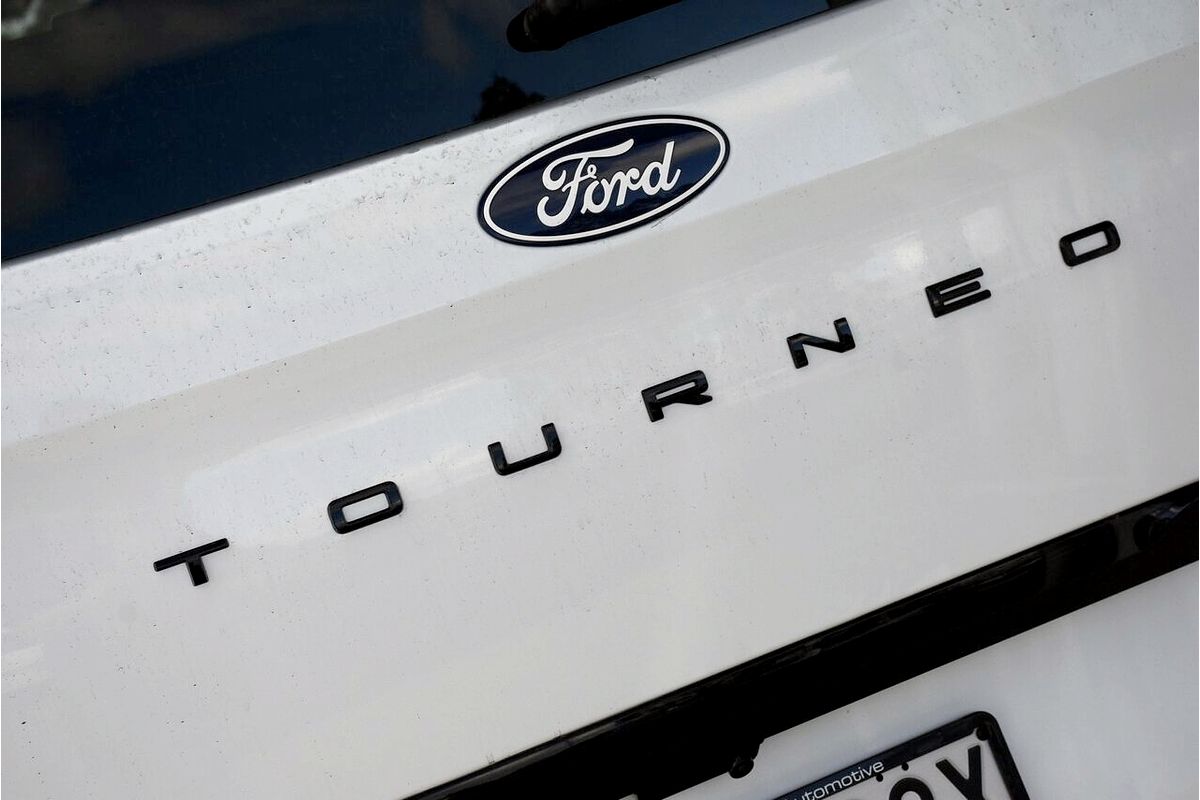 2024 Ford Tourneo Active AV SWB