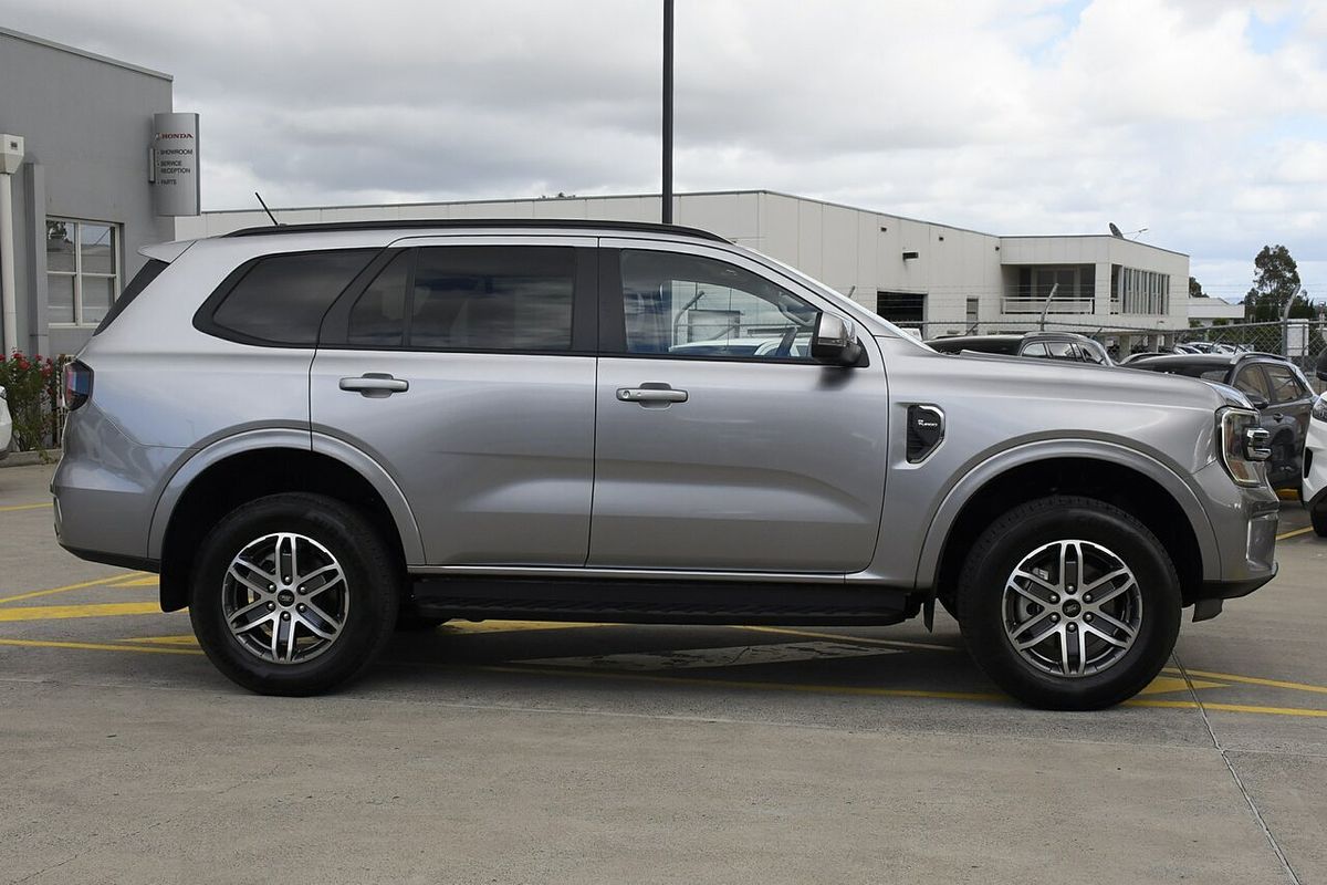 2023 Ford Everest Trend