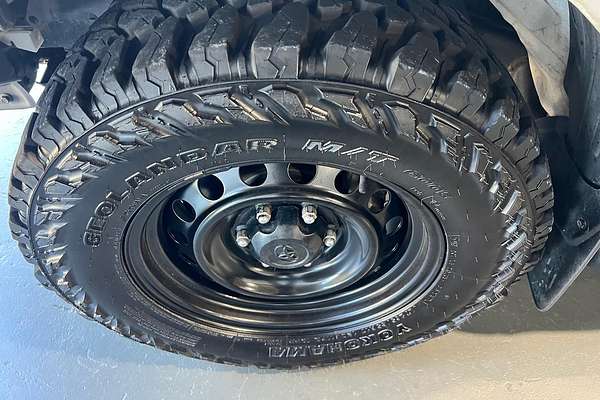 2022 Toyota Hilux SR GUN126R 4X4