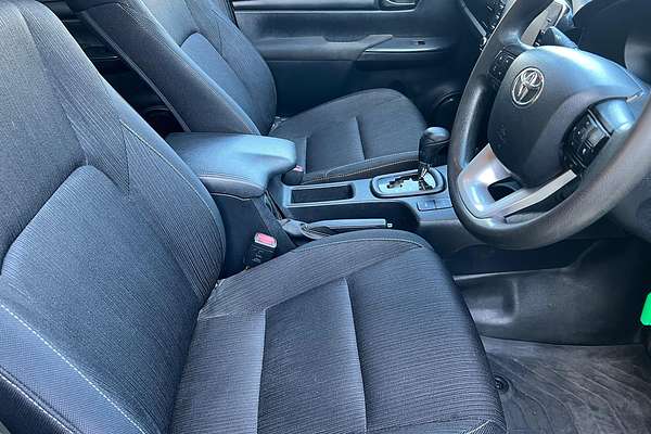 2022 Toyota Hilux SR GUN126R 4X4