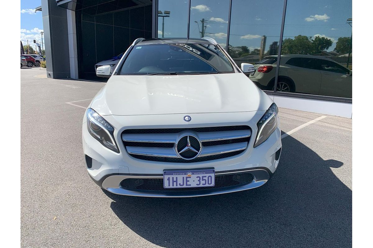2015 Mercedes-Benz GLA-Class GLA250 X156