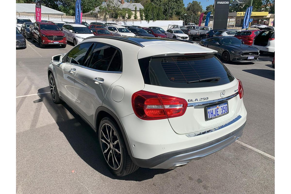 2015 Mercedes-Benz GLA-Class GLA250 X156