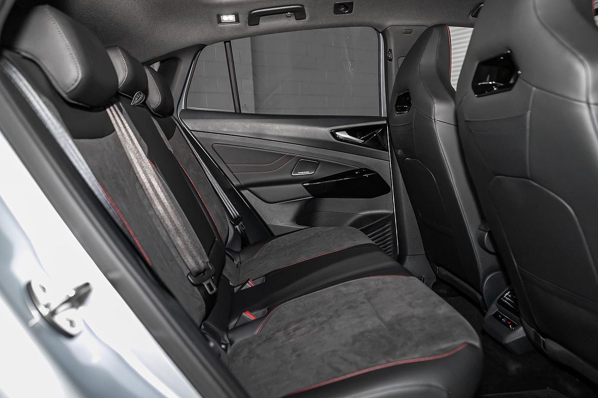 2025 Volkswagen ID.5 GTX E2
