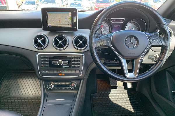 2015 Mercedes-Benz GLA-Class GLA250 X156