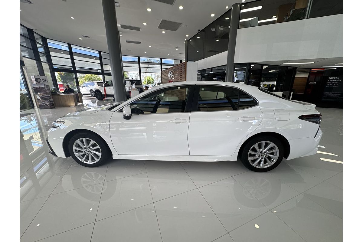 2022 Toyota Camry Ascent Sport AXVH70R